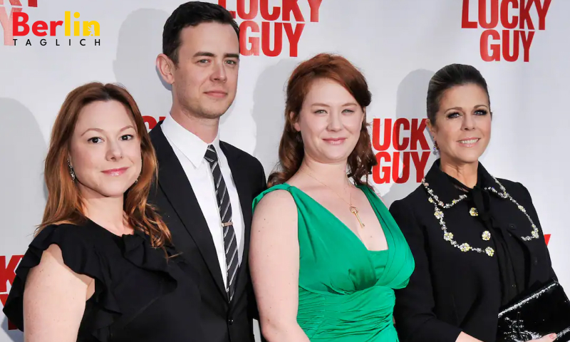 Von links nach rechts: Samantha Bryant, Schauspieler Colin Hanks, Elizabeth Hanks und Schauspielerin Rita Wilson besuchen die Lucky Guy Broadway Opening Night in New York City. Foto: Stephen Lovekin Quelle: Getty Images